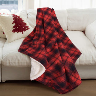 Coperta reversibile in sherpa Moose Moose in tartan rosso e nero con calore natalizio