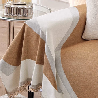 Copridivano in tessuto liscio con linee pulite ed elegante design a blocchi di colore per qualsiasi stanza